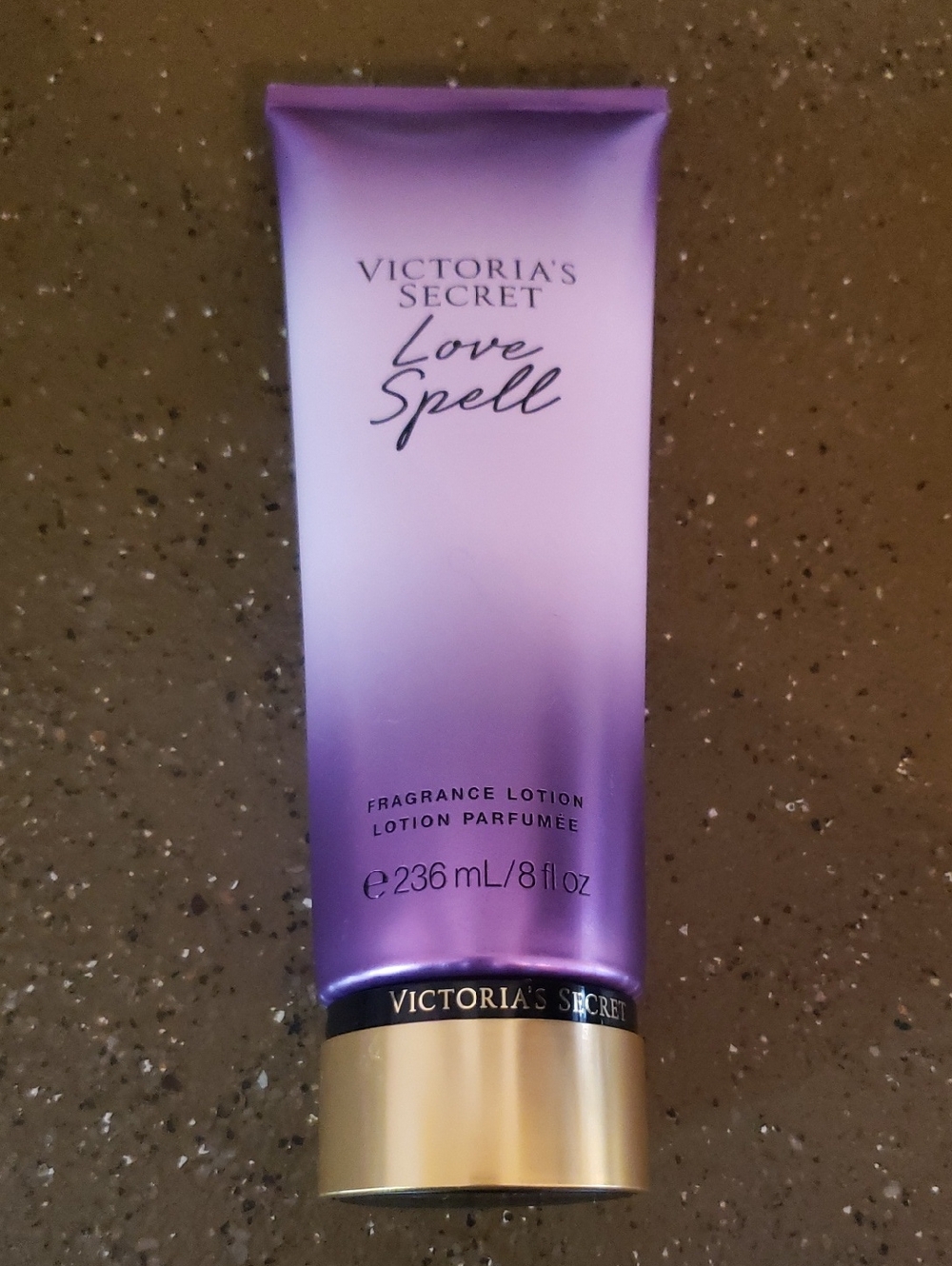 Victoria's Secret Love Spell Fragrance Lotion - Purple with Gold Cap New!